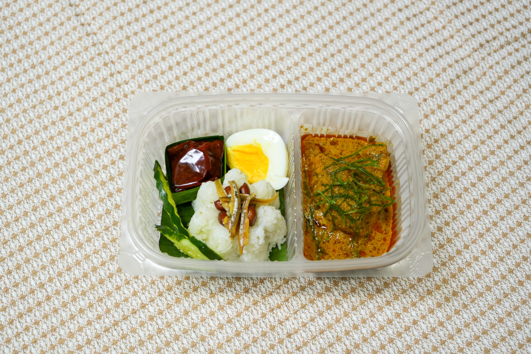 RT-750-2C 750ml 2-compartment takeaway lunch box container