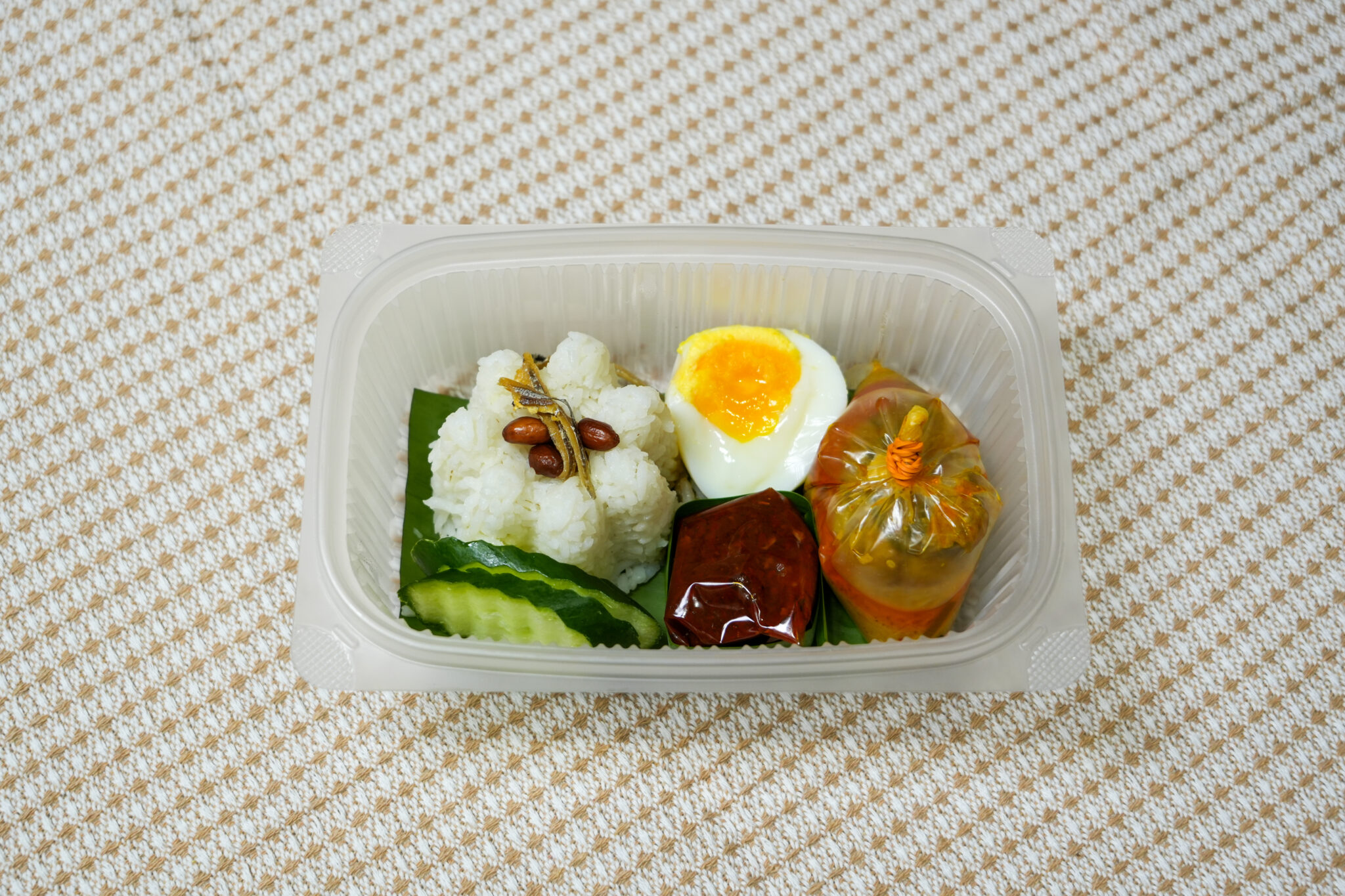 RT-750-2C 750ml 2-compartment takeaway lunch box container