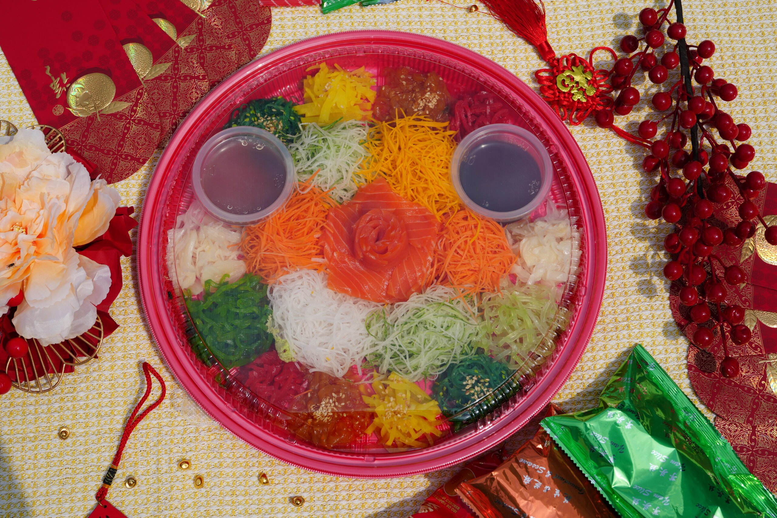 Red BX-RP Round Platter for CNY Yee Sang Packaging